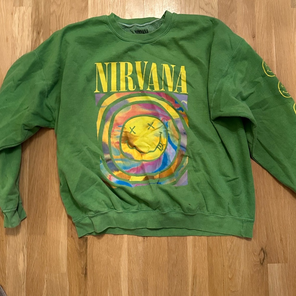 S/M green nirvana urban outfitters crewneck (oversized)